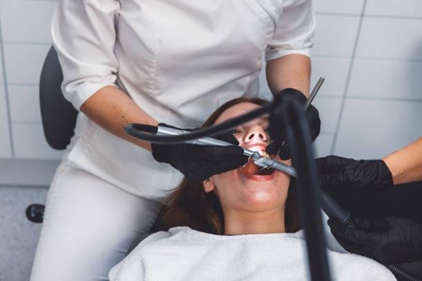 Best Emergency Gum Pain Relief  in Iola, WI